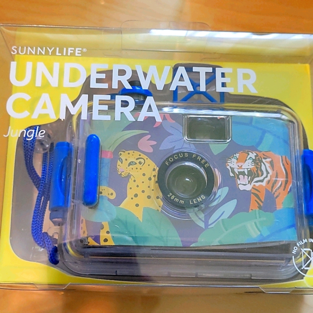 SunnyLife Underwater Camera with Jungle design